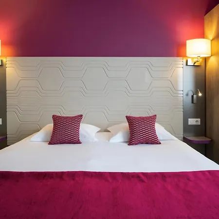Hotel Kyriad Prestige
