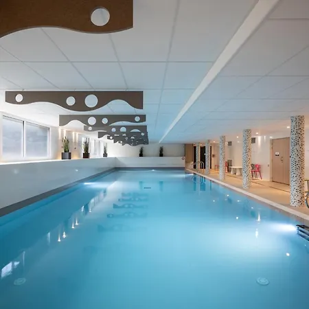 Kyriad Prestige Hotel 3*