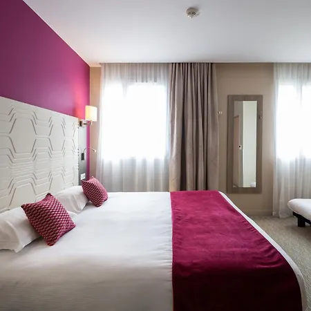 Kyriad Prestige Hotel